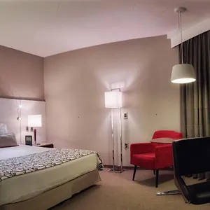 Bourbon Business Otel